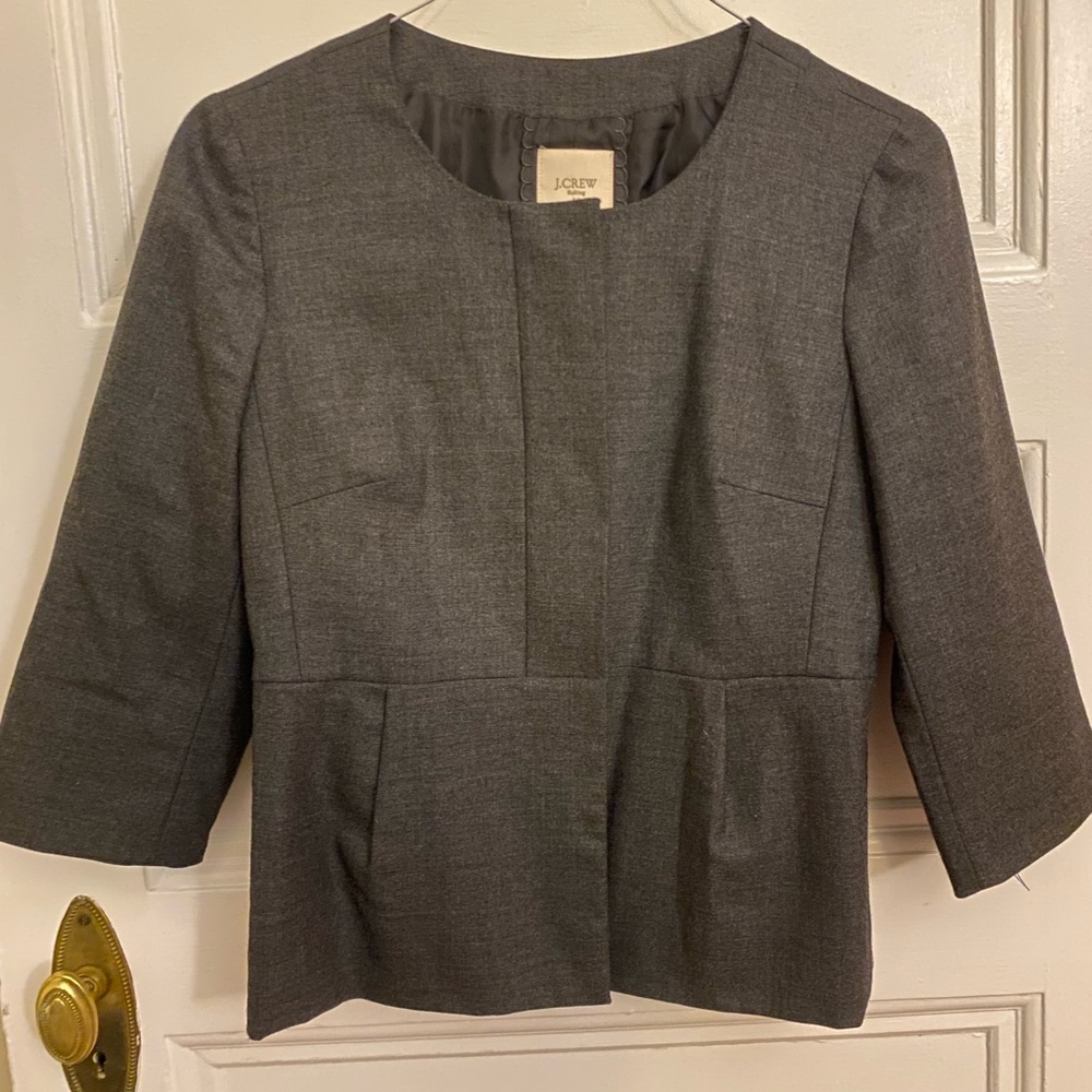 🌻Charcoal Cropped Blazer